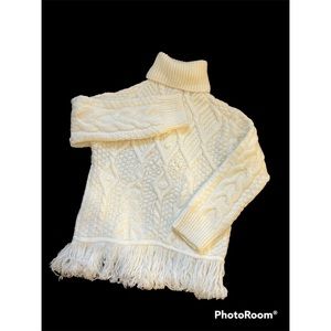 NWT-BBWM Ivory Beige White Cable Knit Women Fringe Sweater